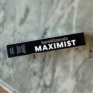 bareMinerals Maximum Black Mascara Box